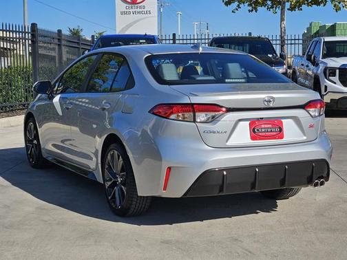 2025 Toyota Corolla SE