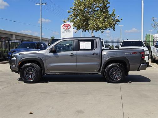 2025 Nissan Frontier PRO-4X