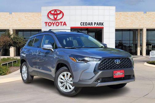2024 Toyota Corolla Cross LE