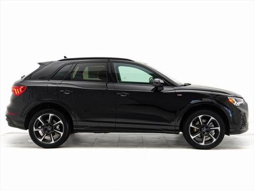 2025 Audi Q3 45 S line Premium Plus