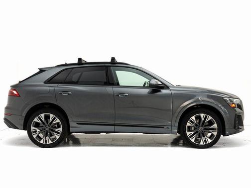 2025 Audi Q8 55 Prestige