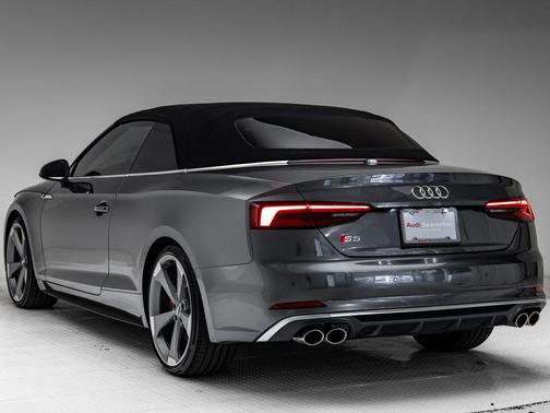 Daytona Gray Pearl Effect/Black Roof 2019 Audi S5 3.0T Premium Plus