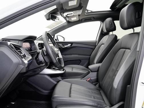 2023 Audi Q4 e-tron Premium Plus 50 quattro