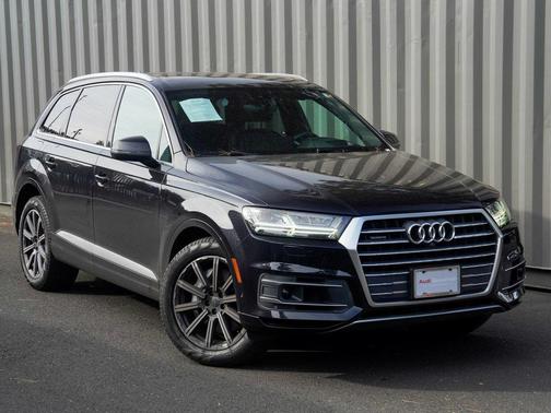 2019 Audi Q7 55 Prestige