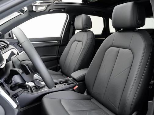 2025 Audi Q3 45 S line Premium Plus