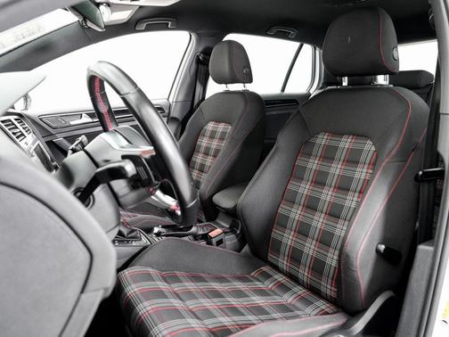 2017 Volkswagen Golf GTI 2.0T S 4-Door