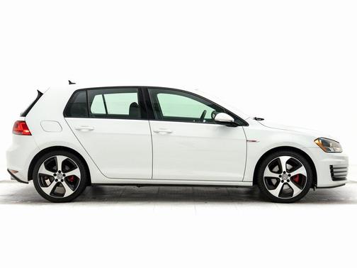 2017 Volkswagen Golf GTI 2.0T S 4-Door