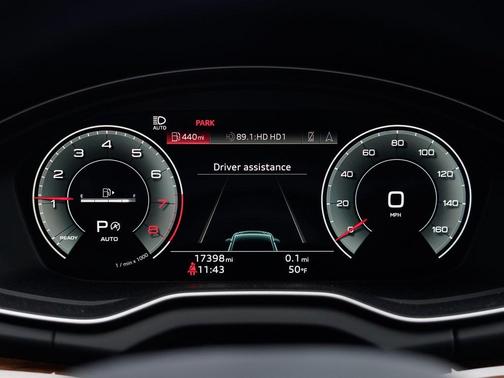 2022 Audi Q5 45 S line Premium Plus