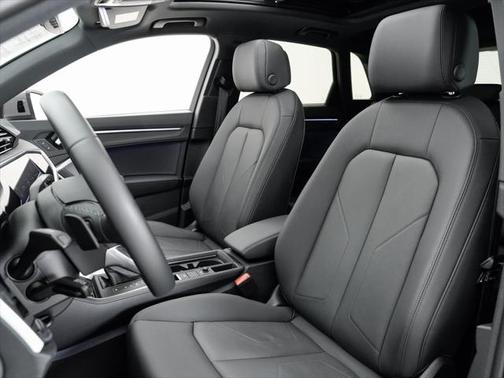 2024 Audi Q3 45 S line Premium Plus