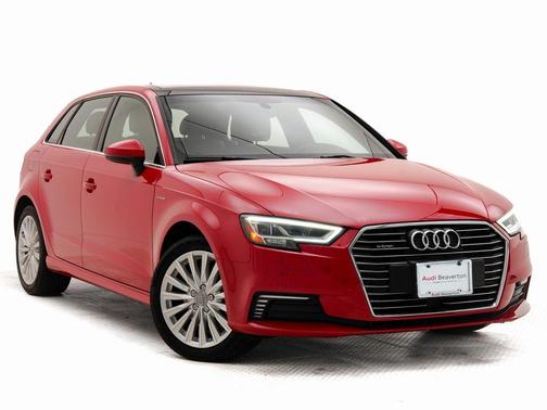 2017 Audi A3 e-tron 1.4T Tech Premium Plus