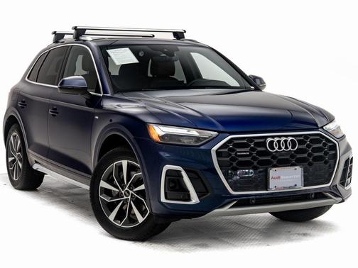 2022 Audi Q5 45 S line Premium Plus