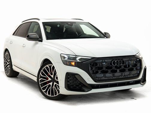 2026 Audi SQ8 4.0T Prestige