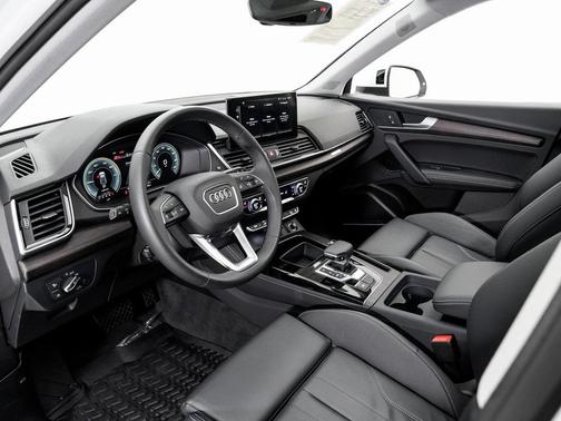 2024 Audi Q5 e 55 S line Premium Plus