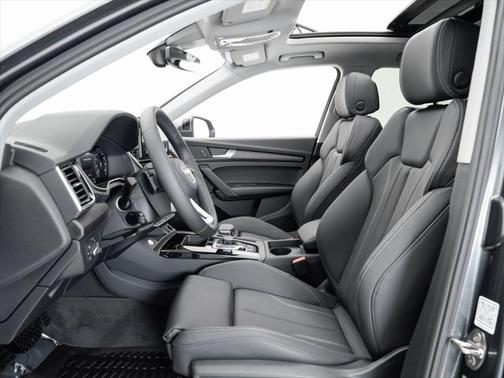 2025 Audi Q5 55 S line Premium Plus