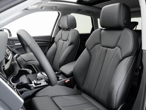 2025 Audi Q5 55 S line Premium Plus