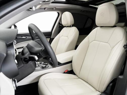 2019 Alfa Romeo Stelvio Ti