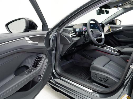 Daytona Gray Pearl Effect 2026 Audi A6 Prestige quattro S tronic