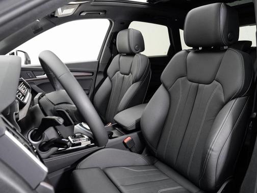 2024 Audi Q5 e 55 S line Premium Plus
