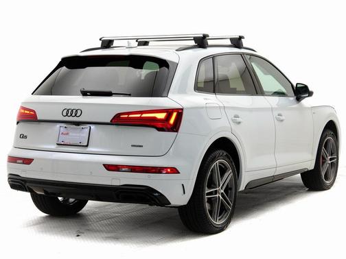 2024 Audi Q5 e 55 S line Premium Plus