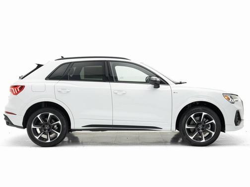 2025 Audi Q3 45 S line Premium Plus