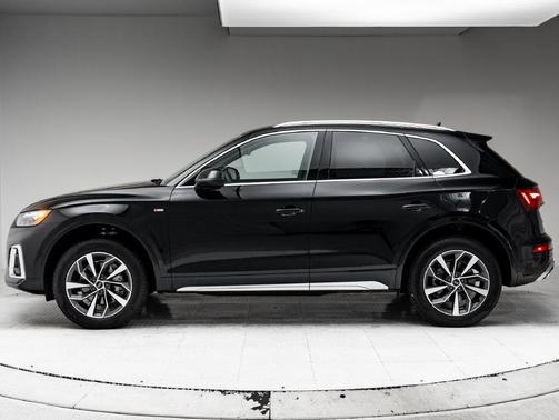 Mythos Black Metallic 2023 Audi Q5 45 S line Premium Plus