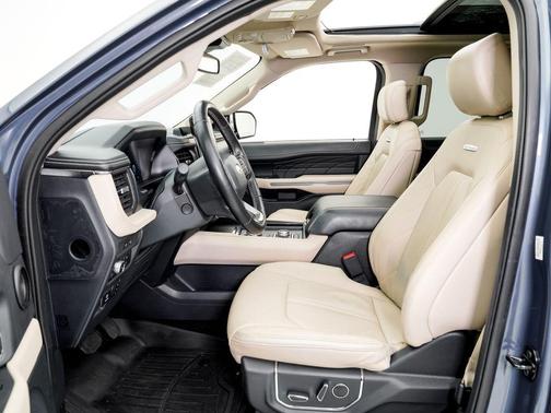 2022 Ford Expedition Max Platinum