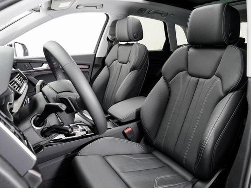 2024 Audi Q5 e 55 S line Premium Plus