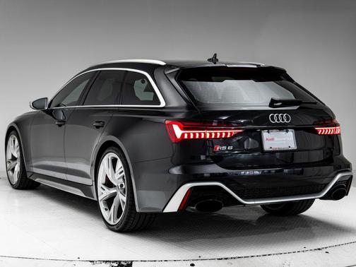 Sebring Black Crystal Effect 2021 Audi RS 6 Avant 4.0T