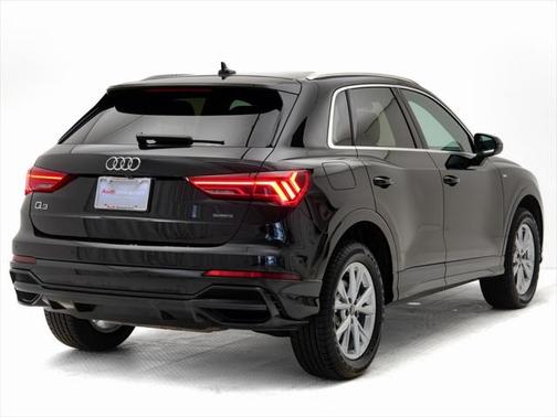 2022 Audi Q3 45 S line Premium Plus