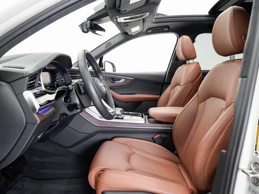 2024 Audi Q7 55 Prestige
