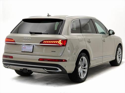 2024 Audi Q7 55 Prestige