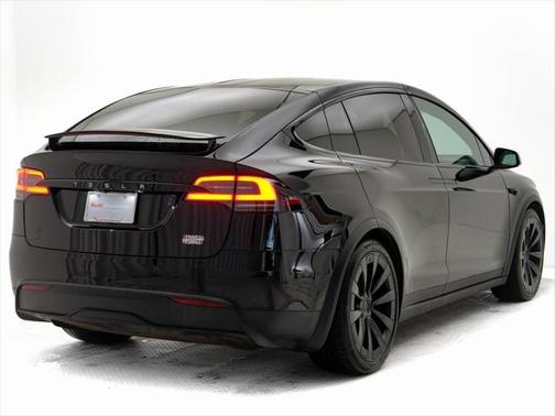 2023 Tesla Model X Plaid Tri Motor All-Wheel Drive