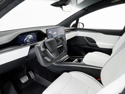 2023 Tesla Model X Plaid Tri Motor All-Wheel Drive