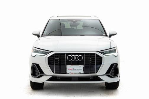 2024 Audi Q3 45 S line Premium Plus