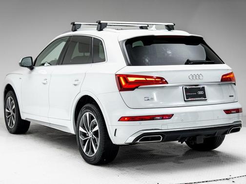 2025 Audi Q5 45 S line Premium Plus