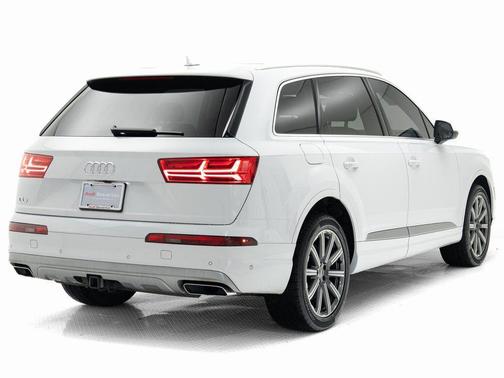 2019 Audi Q7 55 Prestige