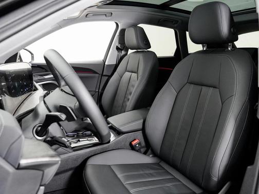 2025 Audi Q5 Premium