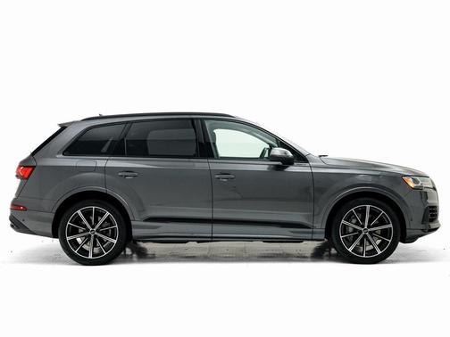 2023 Audi Q7 55 Prestige
