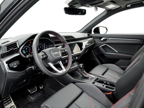 2025 Audi Q3 45 S line Premium Plus