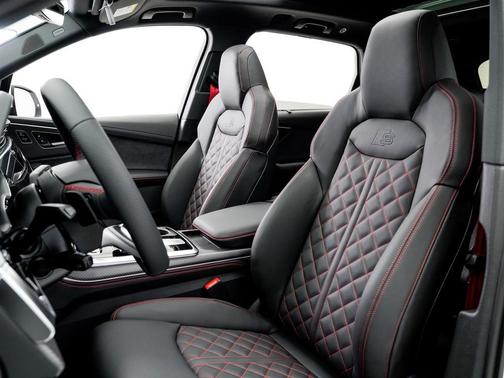 Glacier White Metallic 2026 Audi Q7 55 Prestige