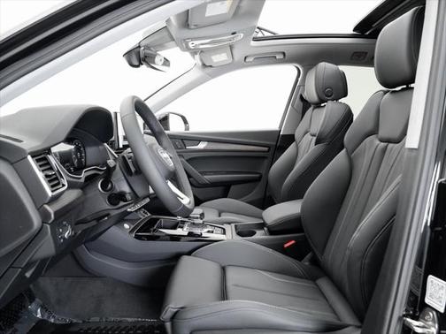 2025 Audi Q5 55 S line Premium Plus