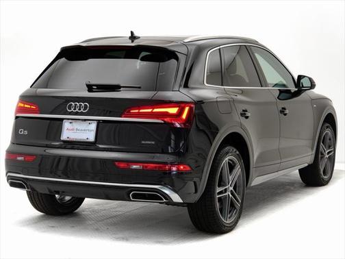 2025 Audi Q5 55 S line Premium Plus