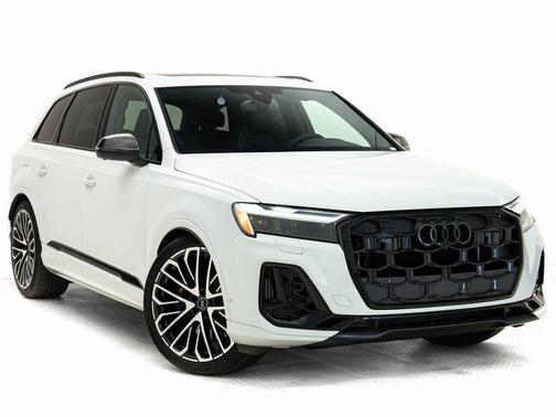 2026 Audi SQ7 4.0T Premium Plus