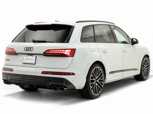 2026 Audi SQ7 4.0T Premium Plus