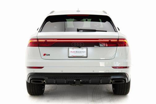 2025 Audi Q8 55 Premium Plus