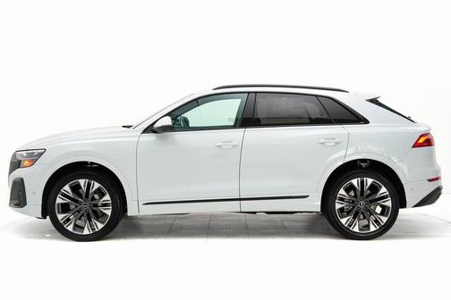 2025 Audi Q8 55 Premium Plus