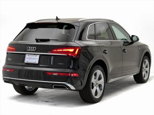 2025 Audi Q5 45 S line Premium Plus