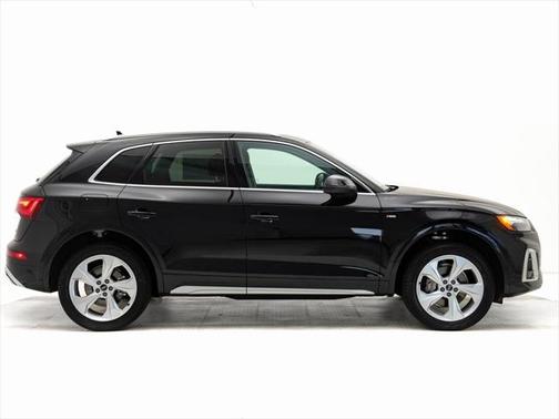 2025 Audi Q5 45 S line Premium Plus