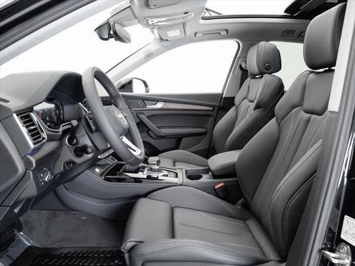 2025 Audi Q5 45 S line Premium Plus
