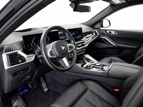 2025 BMW X6 xDrive40i